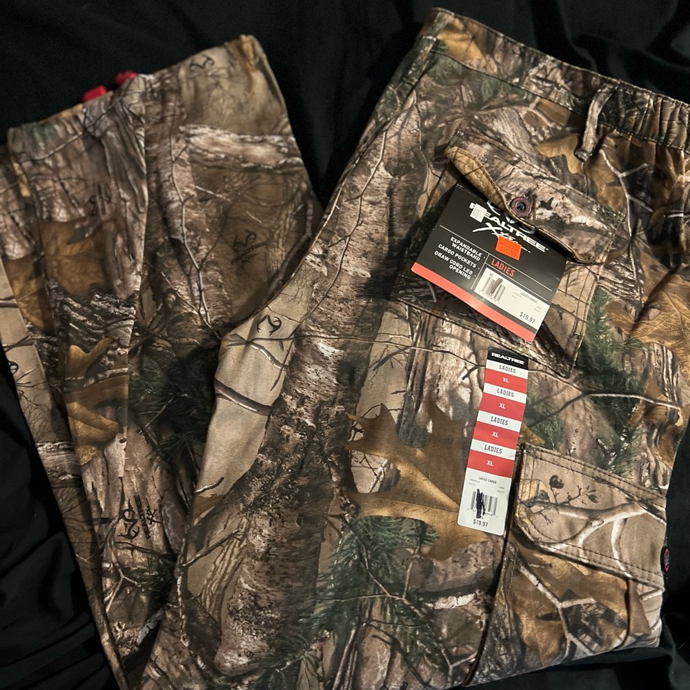 Women’s Realtree Hunting Pants